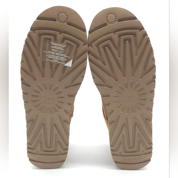 UGG Women's CLASSIC ULTRA MINI PLATFORM Chestnut Suede Wool EU 42 Size 11 - Picture 9 of 12